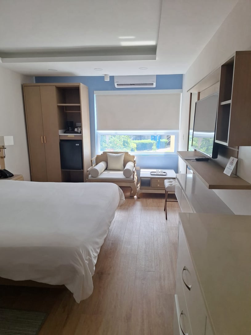 Hedonism II New Spa Building Rooms GVX