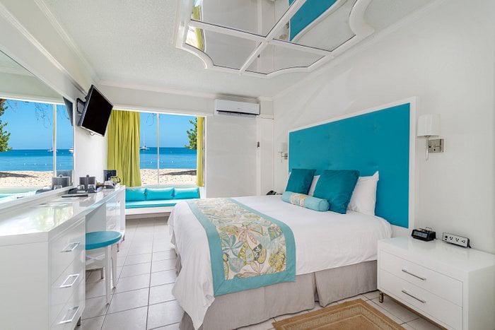 Hedonism II Ocean View Regular Room  OVR